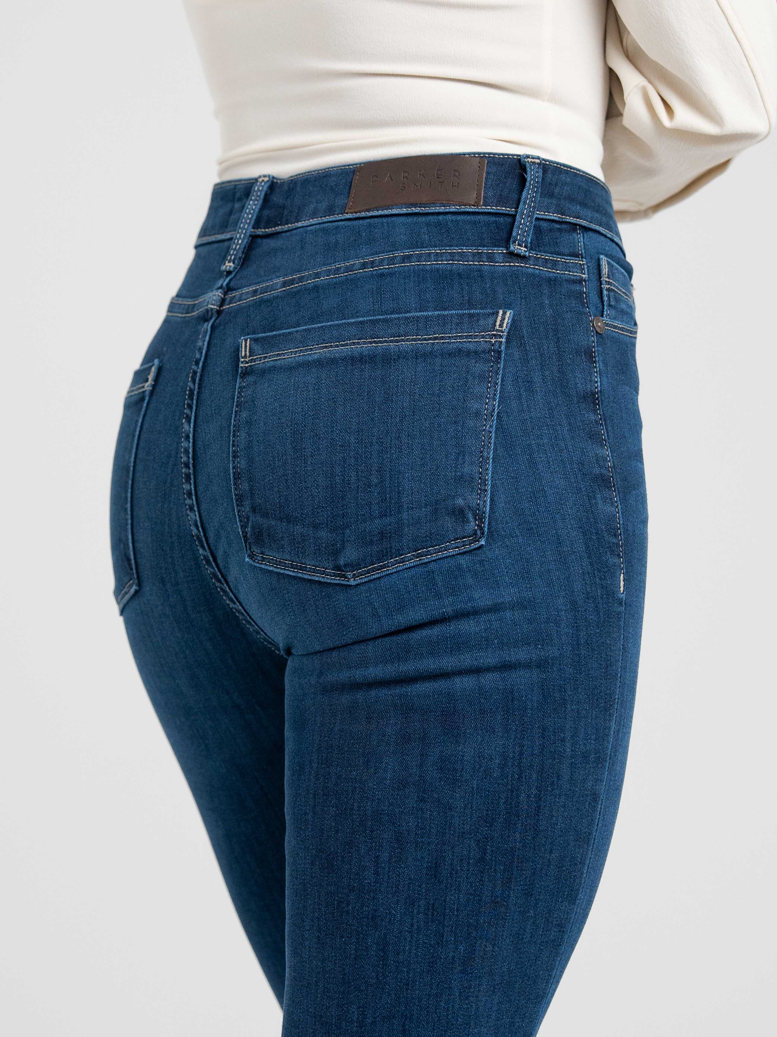 Parker Smith Bombshell Bell in Point Break - Back Pocket Detail