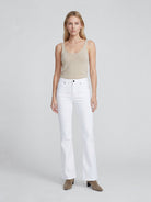 Bombshell Bell in Eternal White