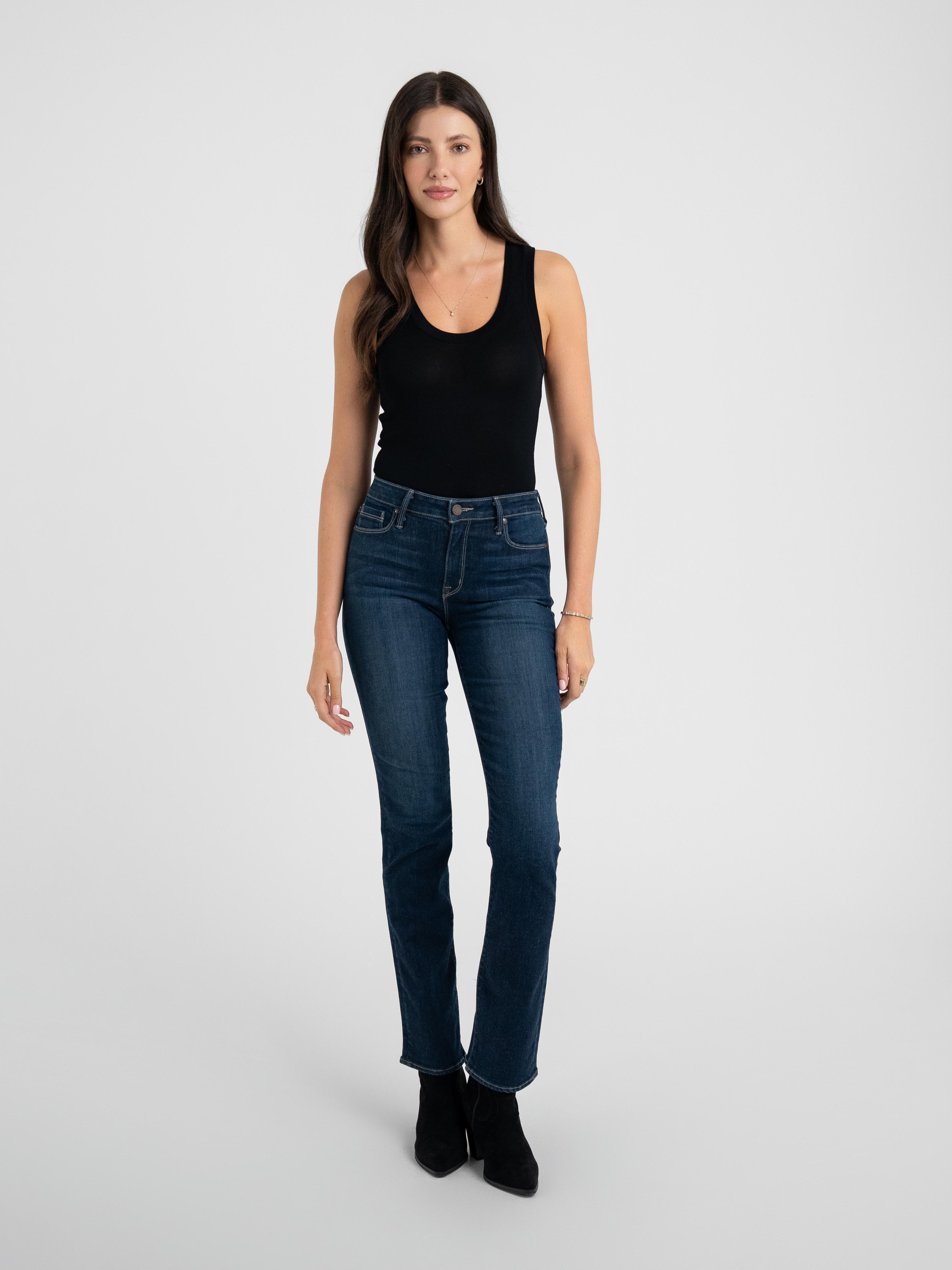 BOMBSHELL – Parker Smith