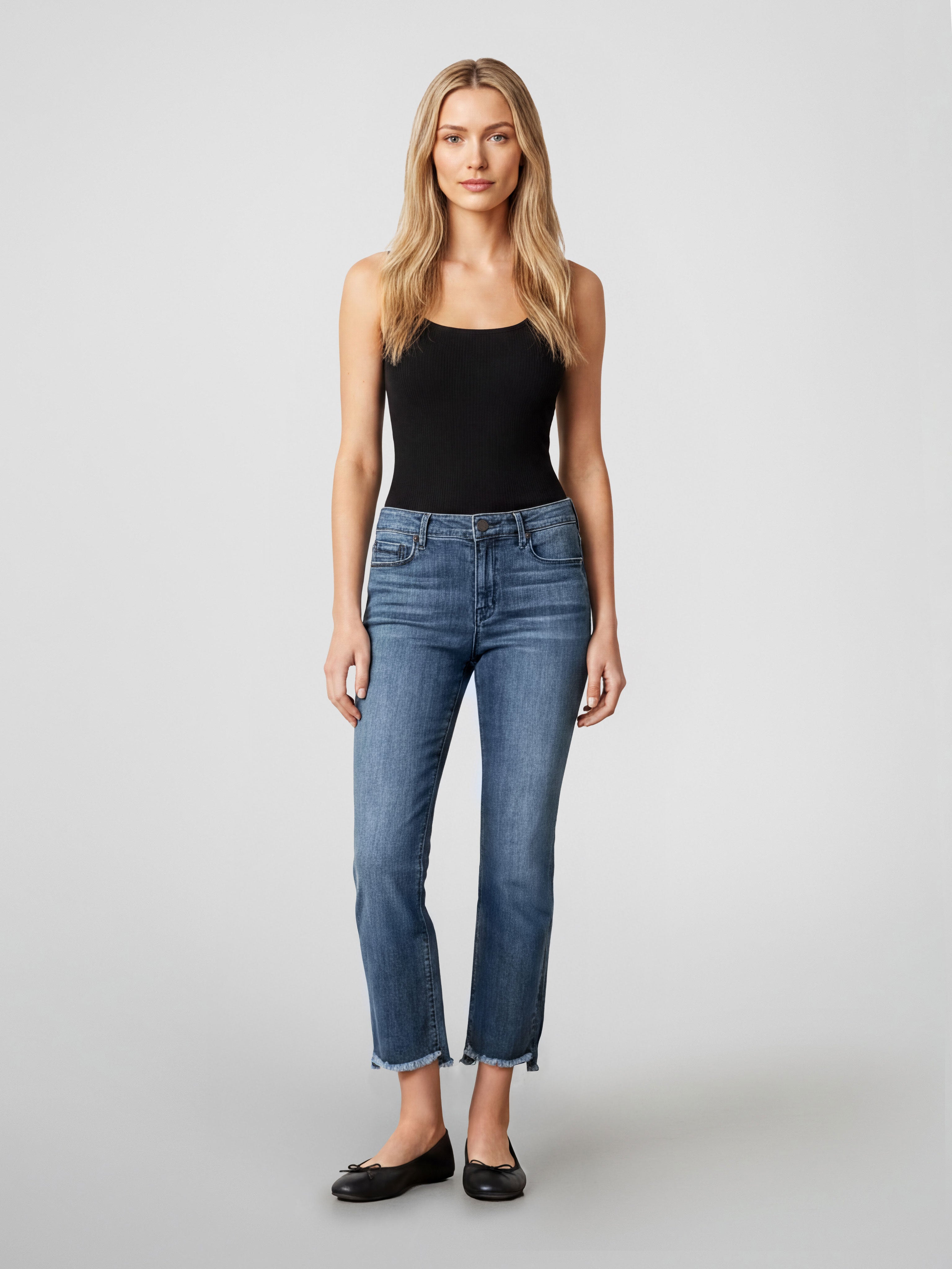 Bowery Straight Crop w/Step Frayed Hem in Ventura