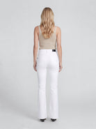 Bombshell Bell in Eternal White