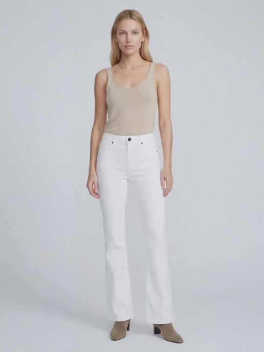 Bombshell Bell in Eternal White